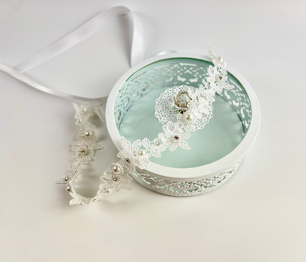 Koronkowy wianuszek komunijny z cyrkoniami Swarovski