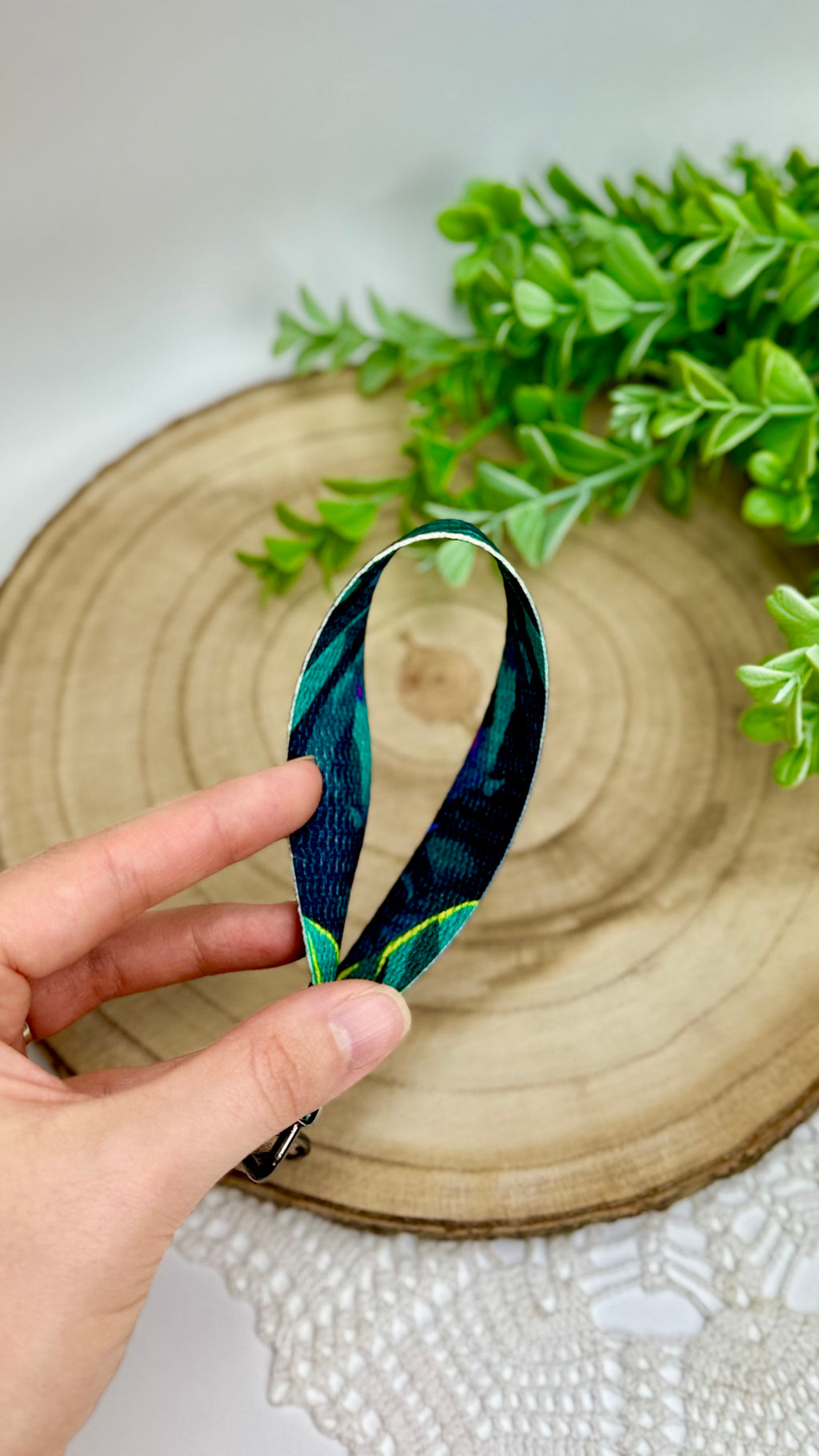 Wzór tropikalny. Breloczek do kluczy, torby lub bagażu.