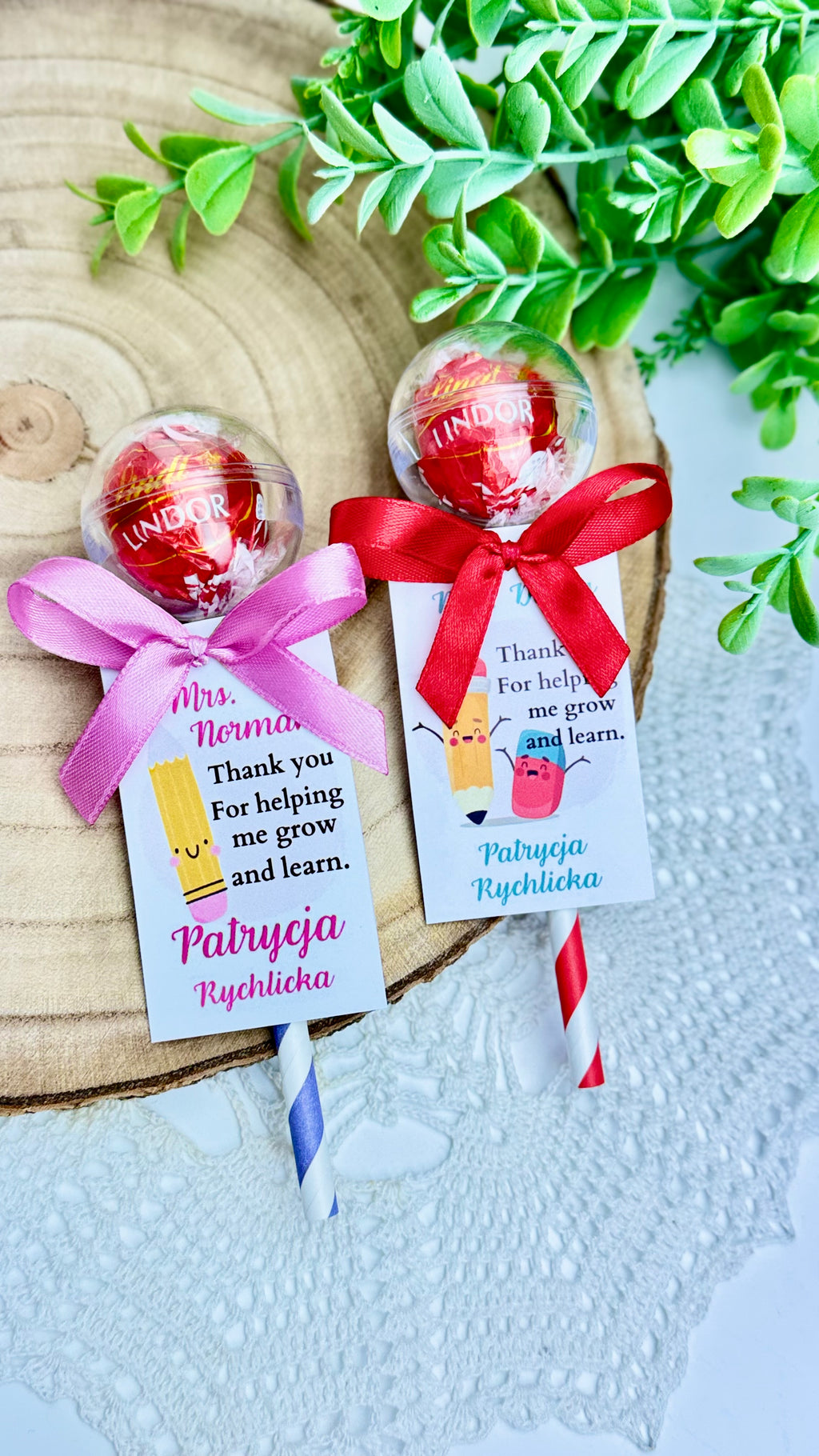 Grzechotki z czekoladką Lindor
