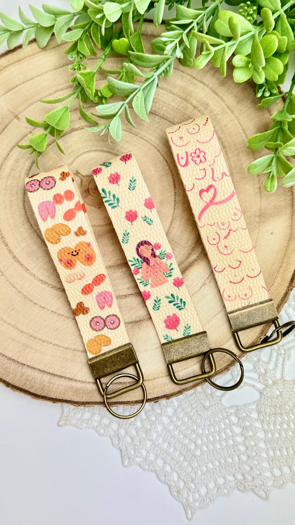 Kobiecy Breloczek do kluczy, torby lub bagażu.