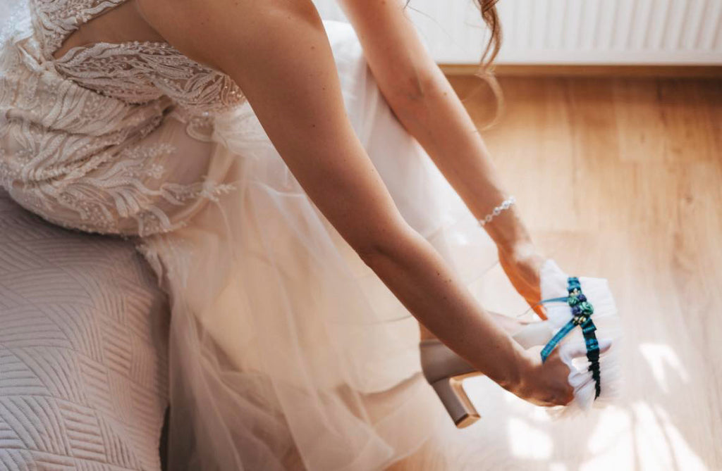 Podwiązka ze wstążką w Szkocką kratę