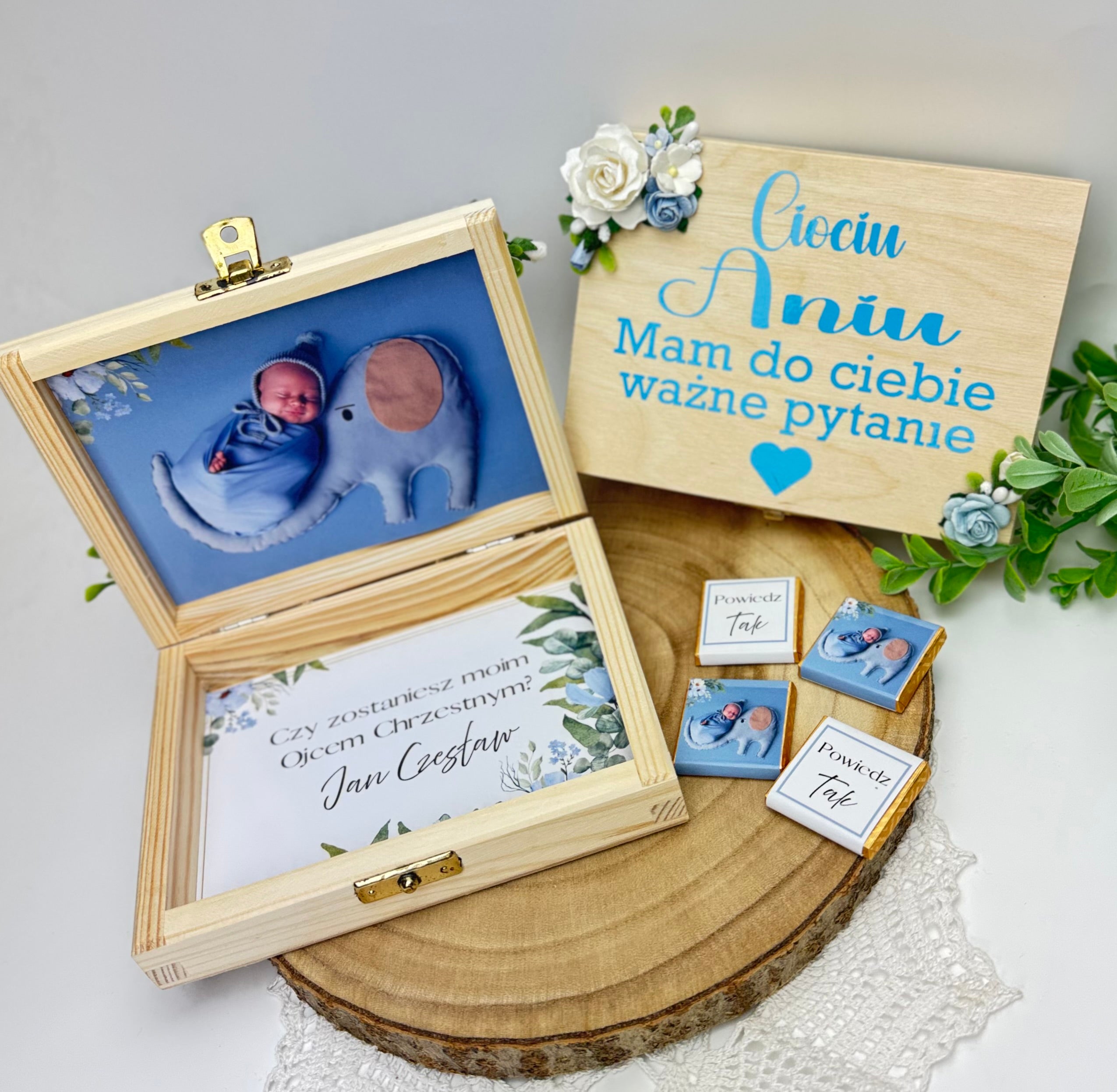 Pudełeczko z czekoladkami – wyjątkowe zapytanie o zostanie Chrzestnym / Chrzestną. Wzór 2