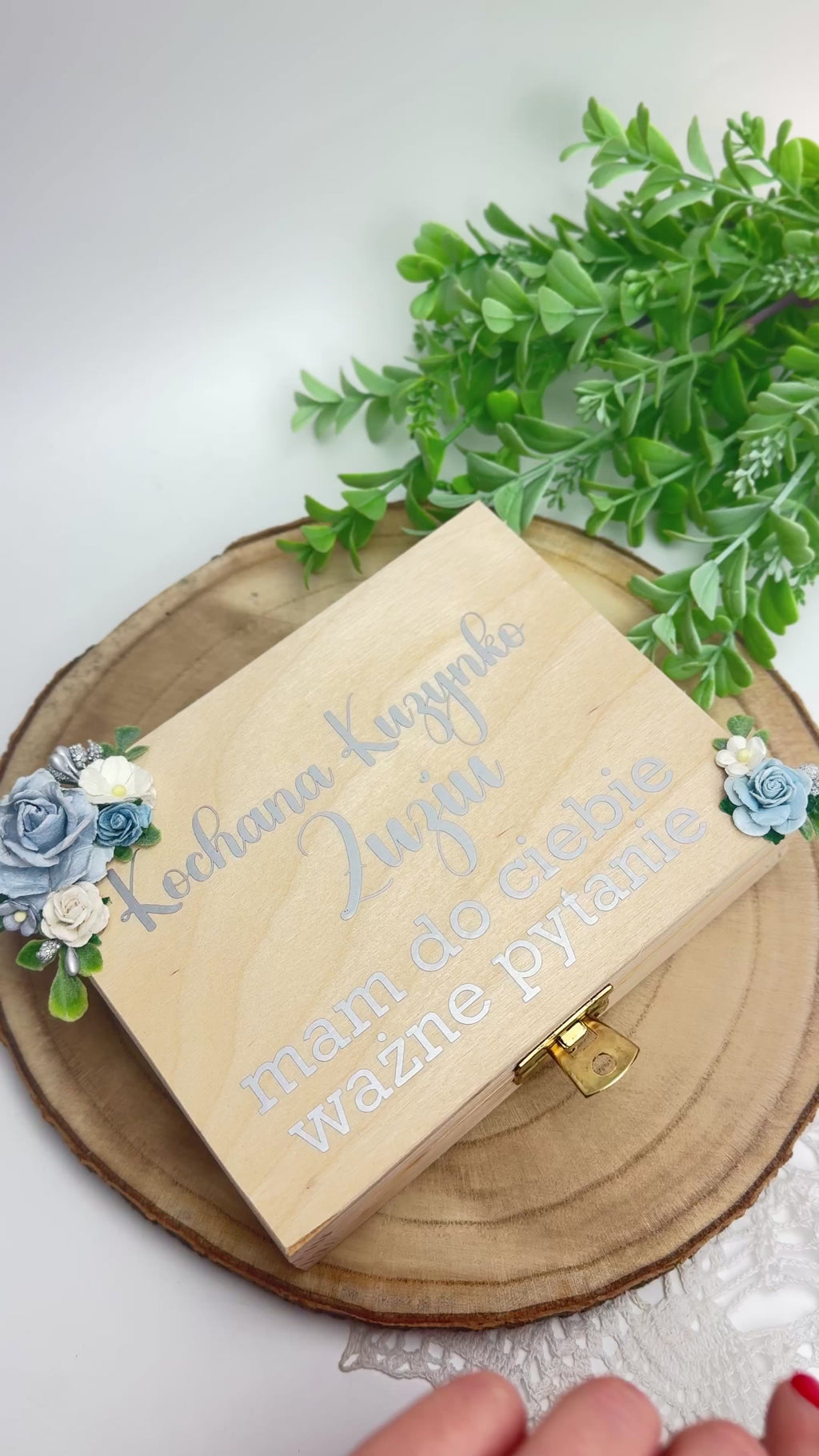 Pudełeczko z czekoladkami – wyjątkowe zapytanie o zostanie Chrzestnym / Chrzestną